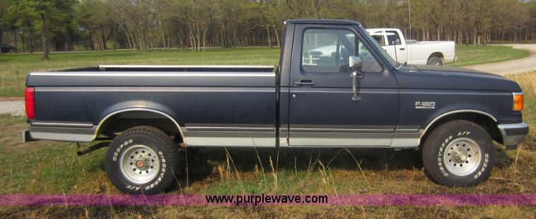 image for item C5419 1991 Ford F150 pickup truck