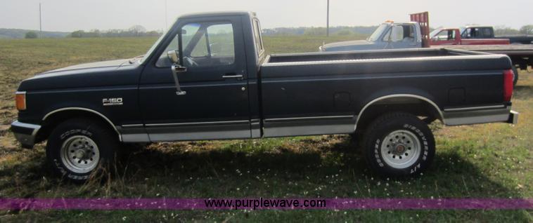 image for item C5419 1991 Ford F150 pickup truck