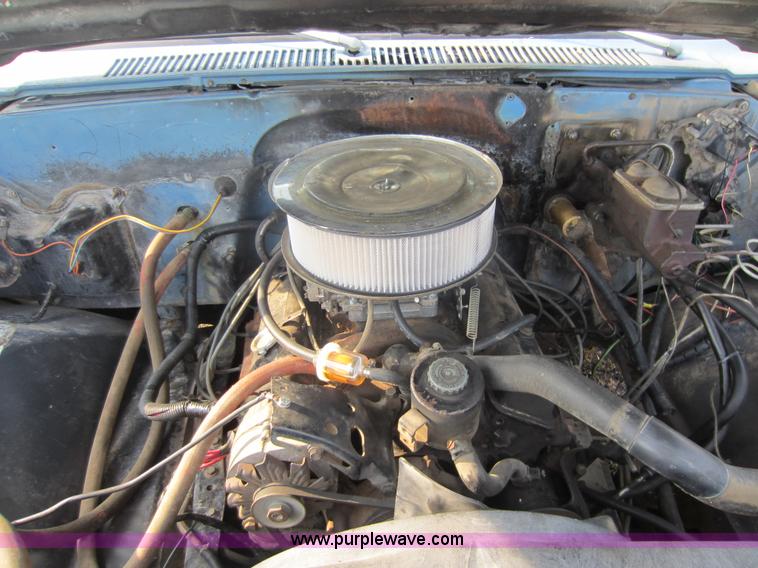 image for item C5420 1983 Chevrolet K30 flatbed truck