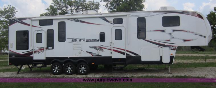 image for item C5426 2011 Keystone Fuzion toy hauler travel trailer