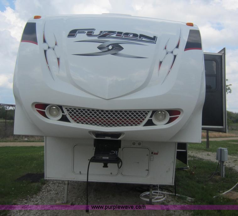 image for item C5426 2011 Keystone Fuzion toy hauler travel trailer