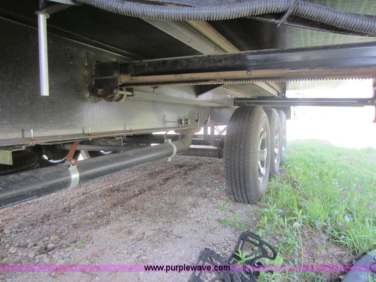 image for item C5426 2011 Keystone Fuzion toy hauler travel trailer