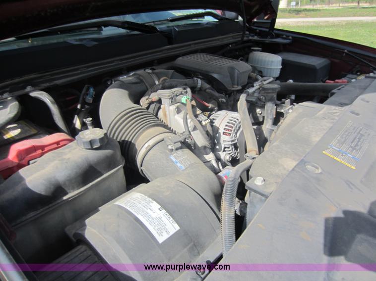 image for item C5427 2008 Chevrolet Silverado K2500HD crew cab pickup truck