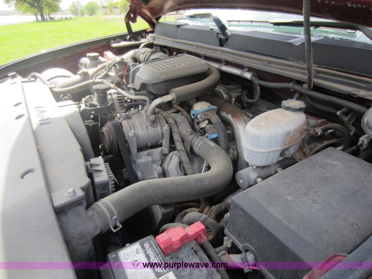 image for item C5427 2008 Chevrolet Silverado K2500HD crew cab pickup truck