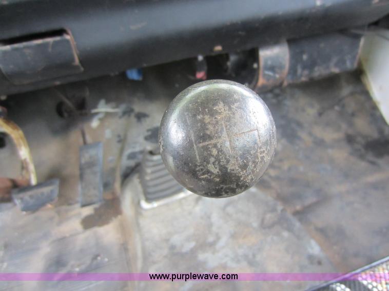 image for item C5432 1970 Dodge 300 pickup truck