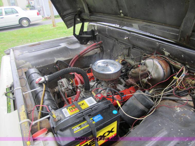 image for item C5432 1970 Dodge 300 pickup truck