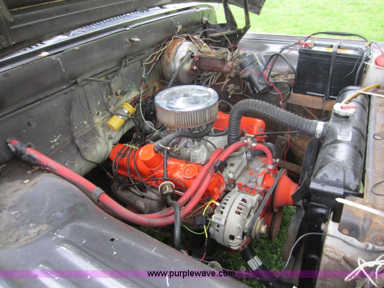 image for item C5432 1970 Dodge 300 pickup truck
