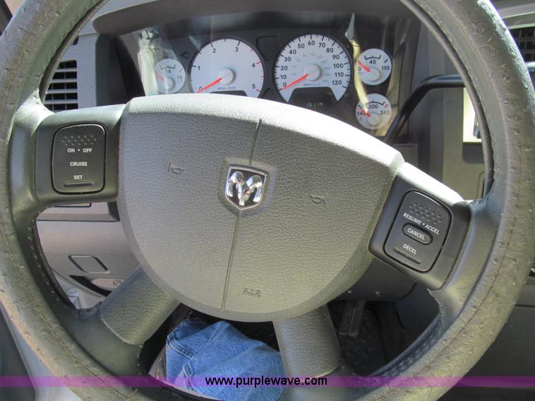 image for item D3075 2008 Dodge Ram 5500 truck with utility bed