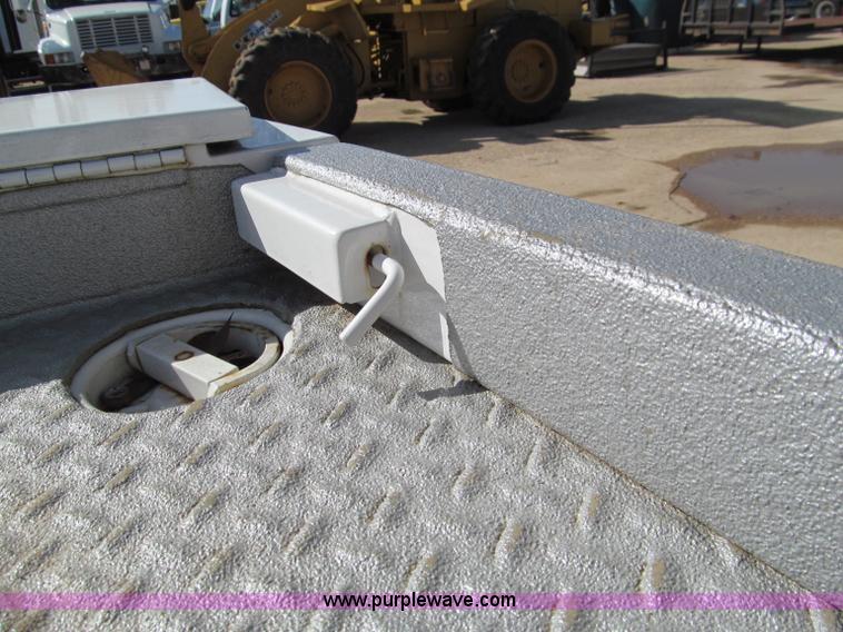 image for item D3075 2008 Dodge Ram 5500 truck with utility bed