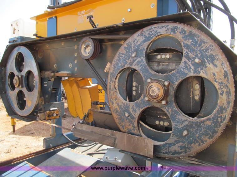 image for item D3079 2005 Baker Blue Streak stationary band sawmill