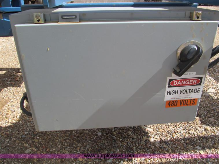 image for item D3079 2005 Baker Blue Streak stationary band sawmill