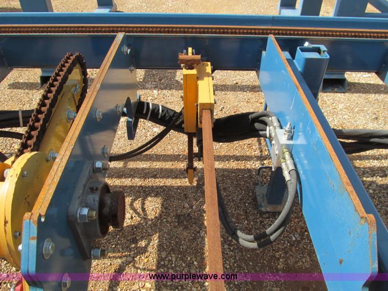 image for item D3079 2005 Baker Blue Streak stationary band sawmill