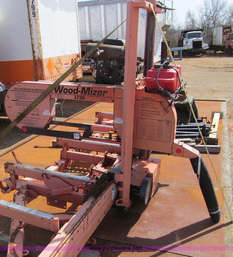 image for item D3080 1997 Wood-mizer LT30 sawmill