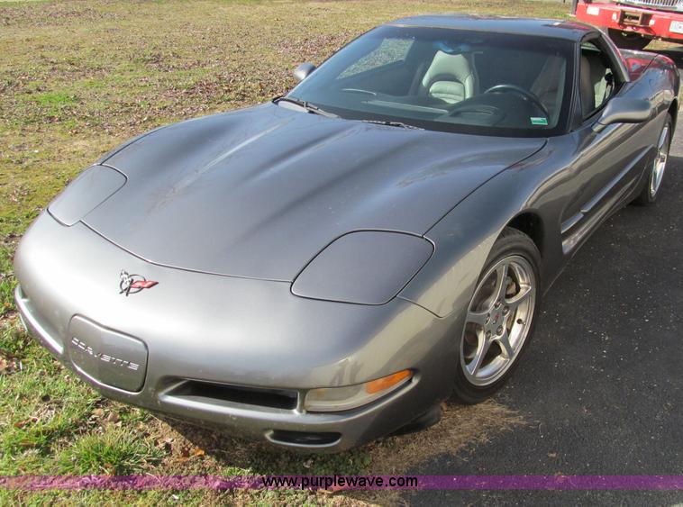 image for item D3095 2004 Chevrolet Corvette