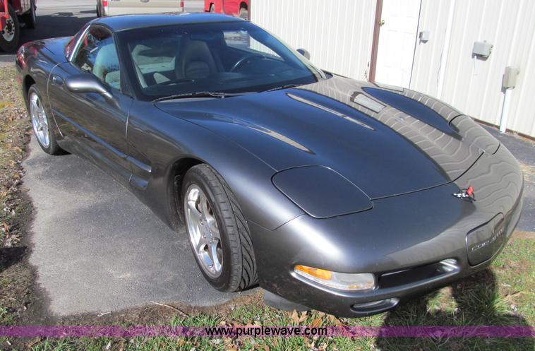 image for item D3095 2004 Chevrolet Corvette