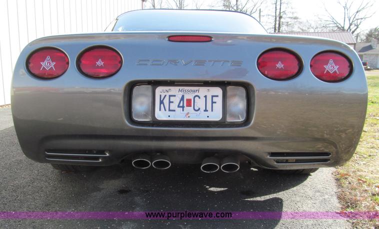 image for item D3095 2004 Chevrolet Corvette