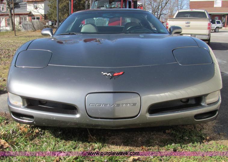 image for item D3095 2004 Chevrolet Corvette