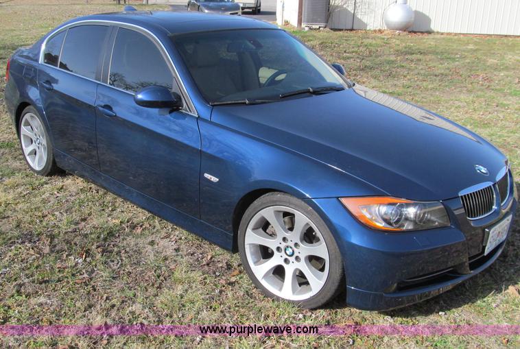 image for item D3098 2006 BMW 330i