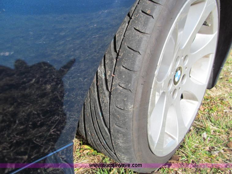 image for item D3098 2006 BMW 330i