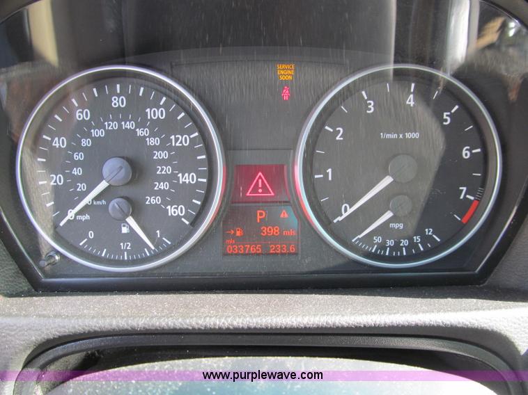 image for item D3098 2006 BMW 330i