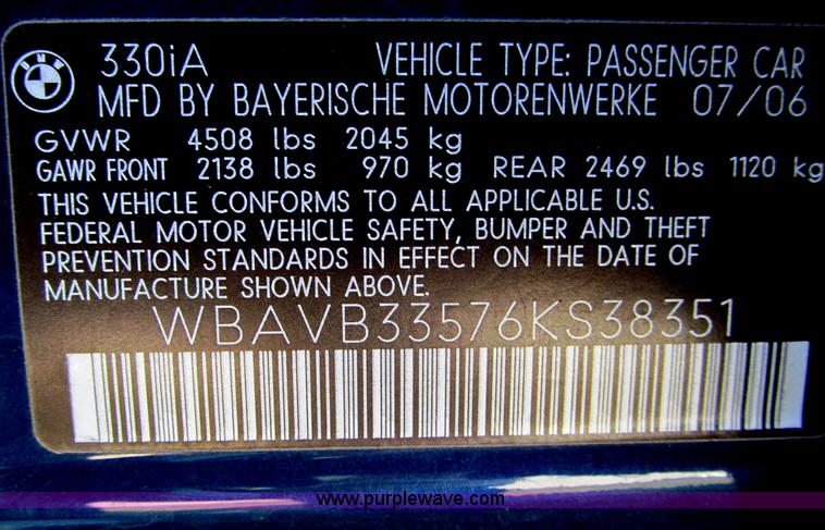 image for item D3098 2006 BMW 330i