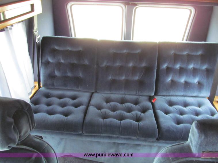 image for item D3130 1999 Dodge Ram B1500 van