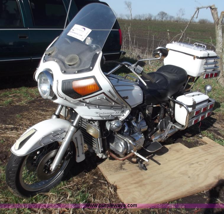 image for item D3683 1977 Honda Goldwing GL1000 motorcycle