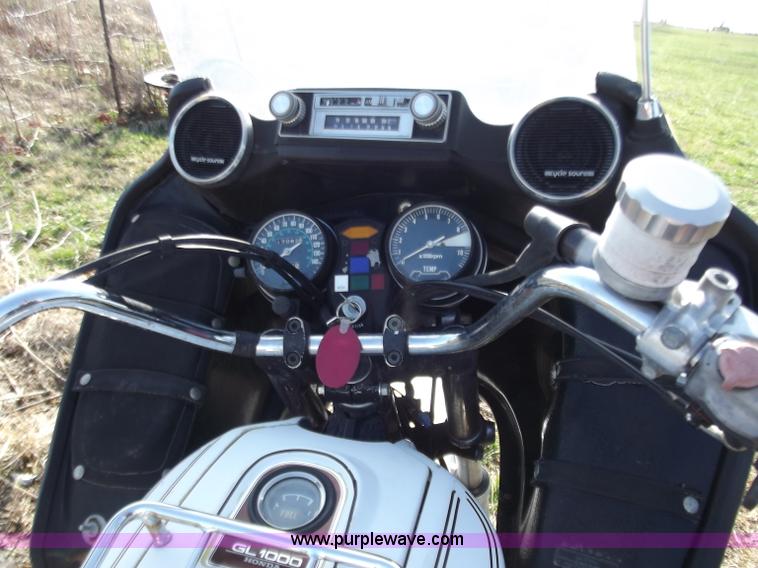 image for item D3683 1977 Honda Goldwing GL1000 motorcycle