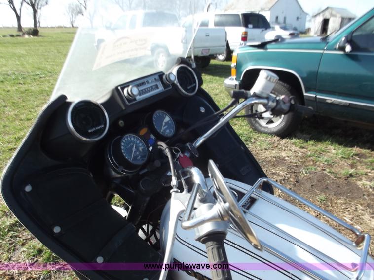 image for item D3683 1977 Honda Goldwing GL1000 motorcycle