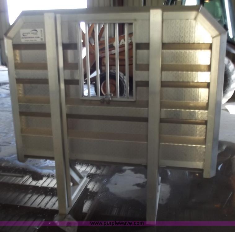 image for item D3758 2011 Road Gear semi truck aluminum headache rack