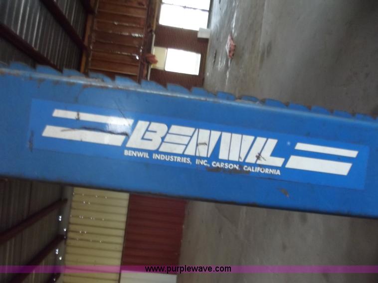 image for item D3761 Two post car lift