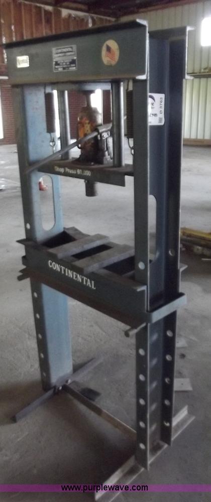 image for item D3762 Continental HV1200 30 ton shop press