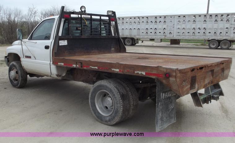 image for item D3776 1999 Dodge Ram 3500 pickup truck