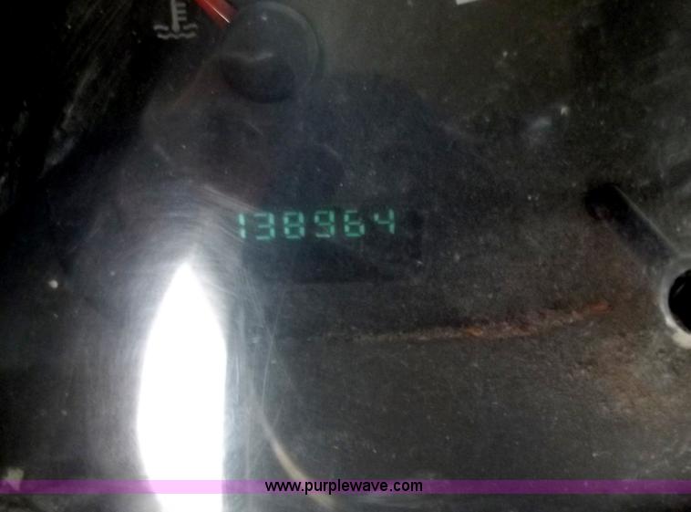 image for item D3776 1999 Dodge Ram 3500 pickup truck