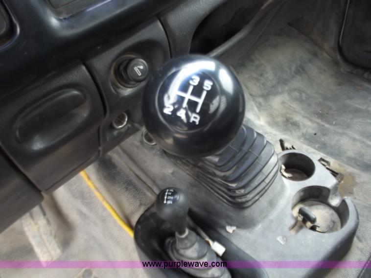 image for item D3776 1999 Dodge Ram 3500 pickup truck