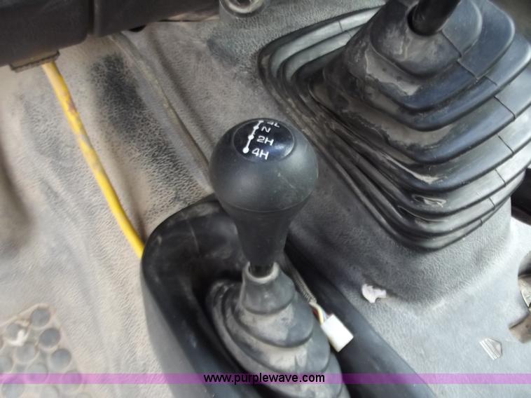 image for item D3776 1999 Dodge Ram 3500 pickup truck