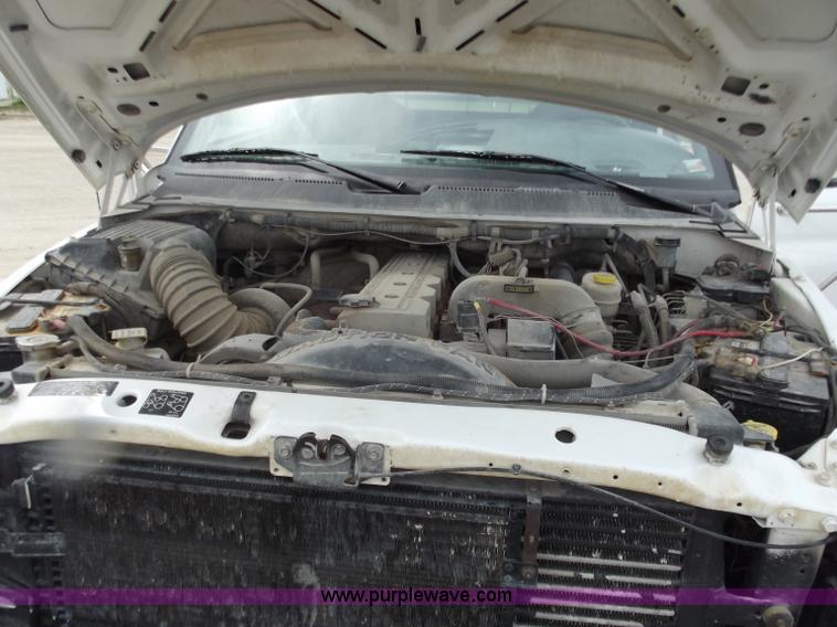 image for item D3776 1999 Dodge Ram 3500 pickup truck