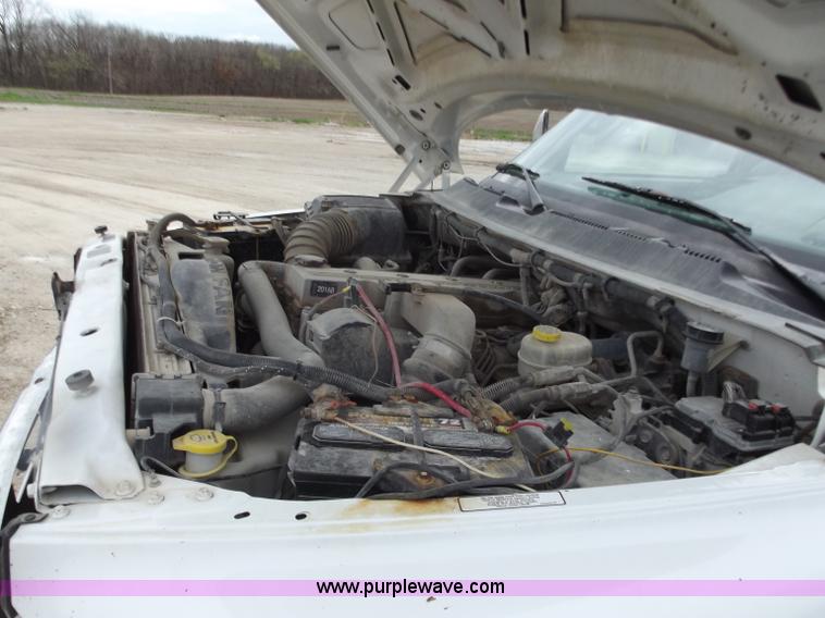 image for item D3776 1999 Dodge Ram 3500 pickup truck