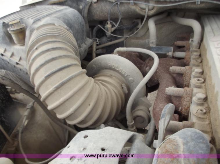 image for item D3776 1999 Dodge Ram 3500 pickup truck