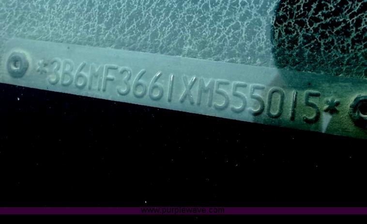 image for item D3776 1999 Dodge Ram 3500 pickup truck