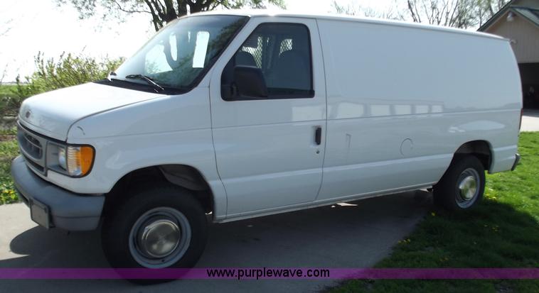 image for item D3852 1999 Ford E250 cargo van