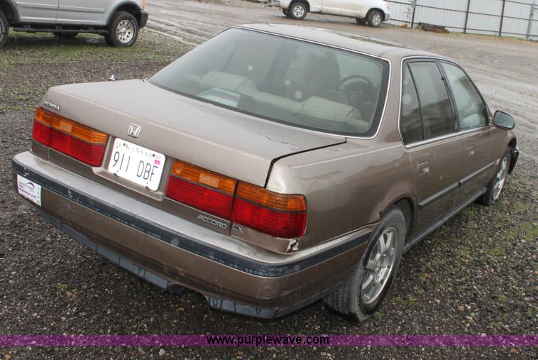 image for item D7515 1991 Honda Accord LX