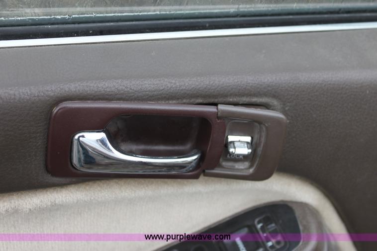 image for item D7515 1991 Honda Accord LX
