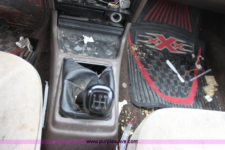 image for item D7515 1991 Honda Accord LX