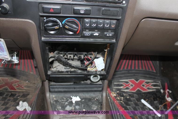 image for item D7515 1991 Honda Accord LX