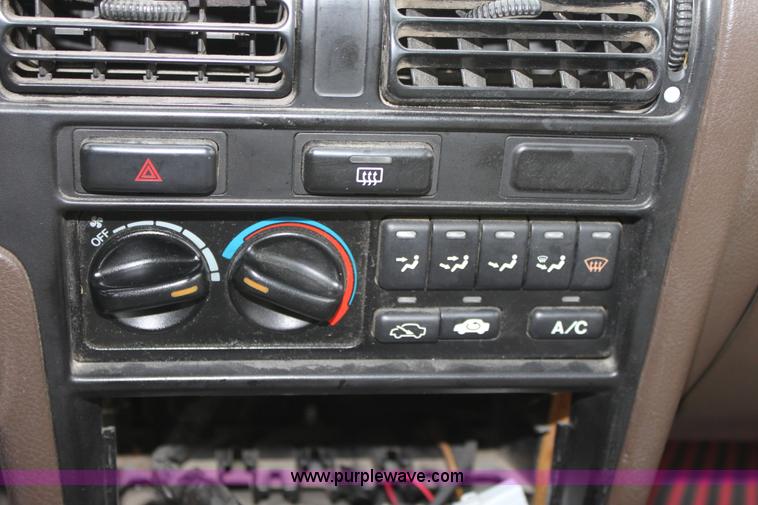 image for item D7515 1991 Honda Accord LX