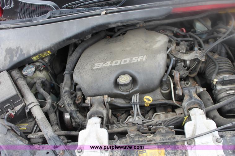 image for item D7516 1997 Chevrolet Venture mini van