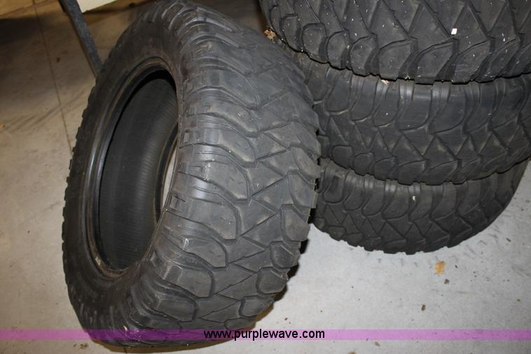 image for item D7566 (4) Mickey Thompson Baja MTZ tires