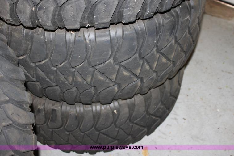 image for item D7566 (4) Mickey Thompson Baja MTZ tires