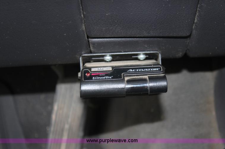 image for item D7677 1998 Dodge Ram 1500 SLT quad cab pickup truck